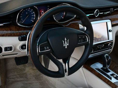 Used 2015 Maserati Quattroporte S Q4 image 43