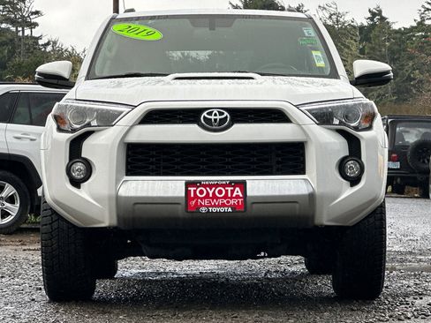 Used 2019 Toyota 4Runner TRD Off-Road Premium image 6