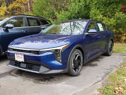 New 2025 Kia K4 EX