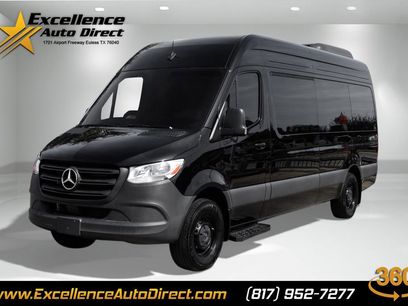 Used 2025 Mercedes-Benz Sprinter 2500 w/ Dashboard Charging Package