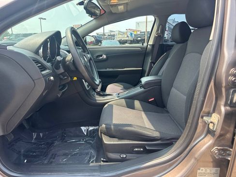 Used 2010 Chevrolet Malibu LT w/ Power Convenience Package FWD image 11