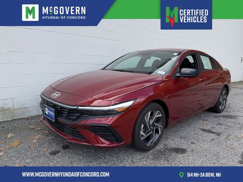 Certified 2025 Hyundai Elantra Sport image 1