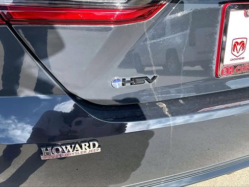 Used 2025 Toyota Camry XSE image 30