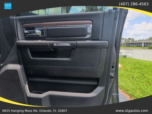 Used 2015 RAM 2500 Laramie AWD/4WD image 24