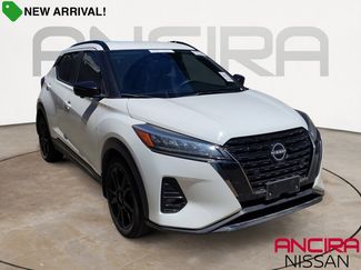 Used 2024 Nissan Kicks SR video 1