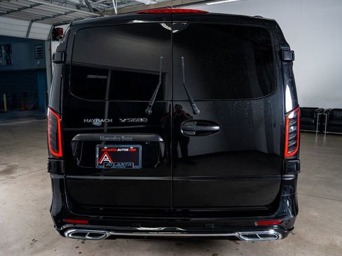 Used 2020 Mercedes-Benz Metris Passenger image 7