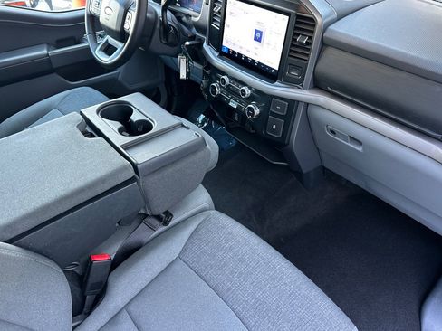 Used 2025 Ford F150 XLT w/ Equipment Group 301A Standard image 16