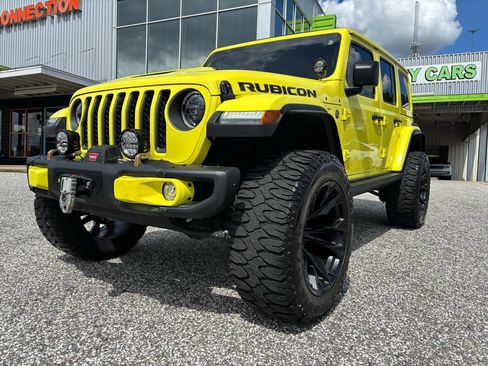 Used 2023 Jeep Wrangler Unlimited Rubicon 392 w/ Xtreme Recon 35" Tire Package AWD/4WD image 15