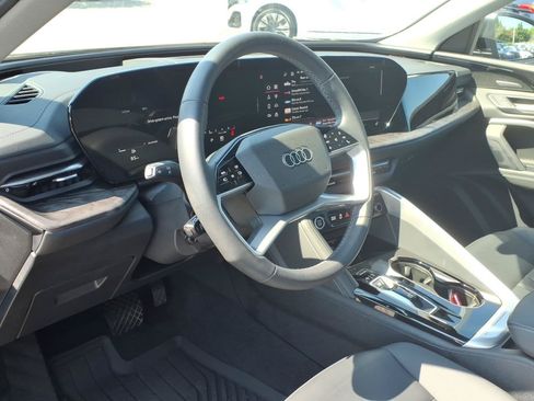 Used 2025 Audi Q5 Premium w/ Premium Plus AWD/4WD image 26