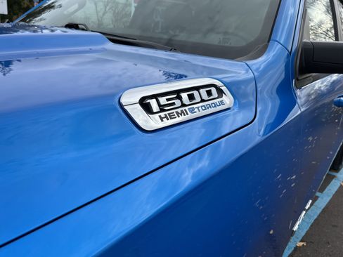 Used 2024 RAM 1500 Laramie image 9