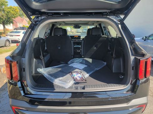 New 2026 Kia Sorento X-Line EX image 16