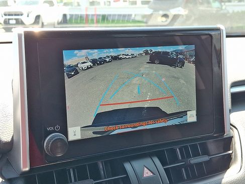 Used 2024 Toyota RAV4 XLE w/ Convenience Package AWD/4WD image 19