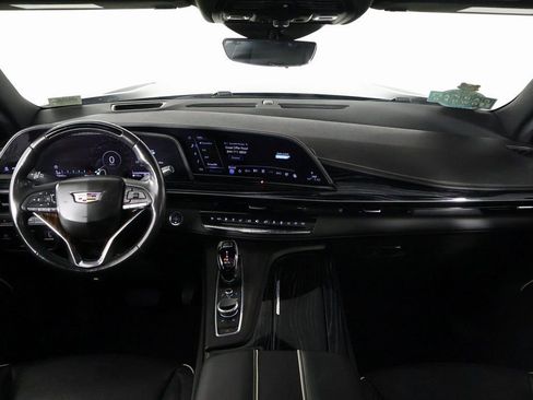 Used 2023 Cadillac Escalade ESV Sport image 8