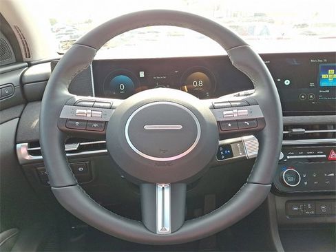 New 2026 Hyundai Tucson Limited image 11