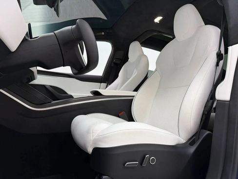 Used 2023 Tesla Model X Plaid AWD/4WD image 15