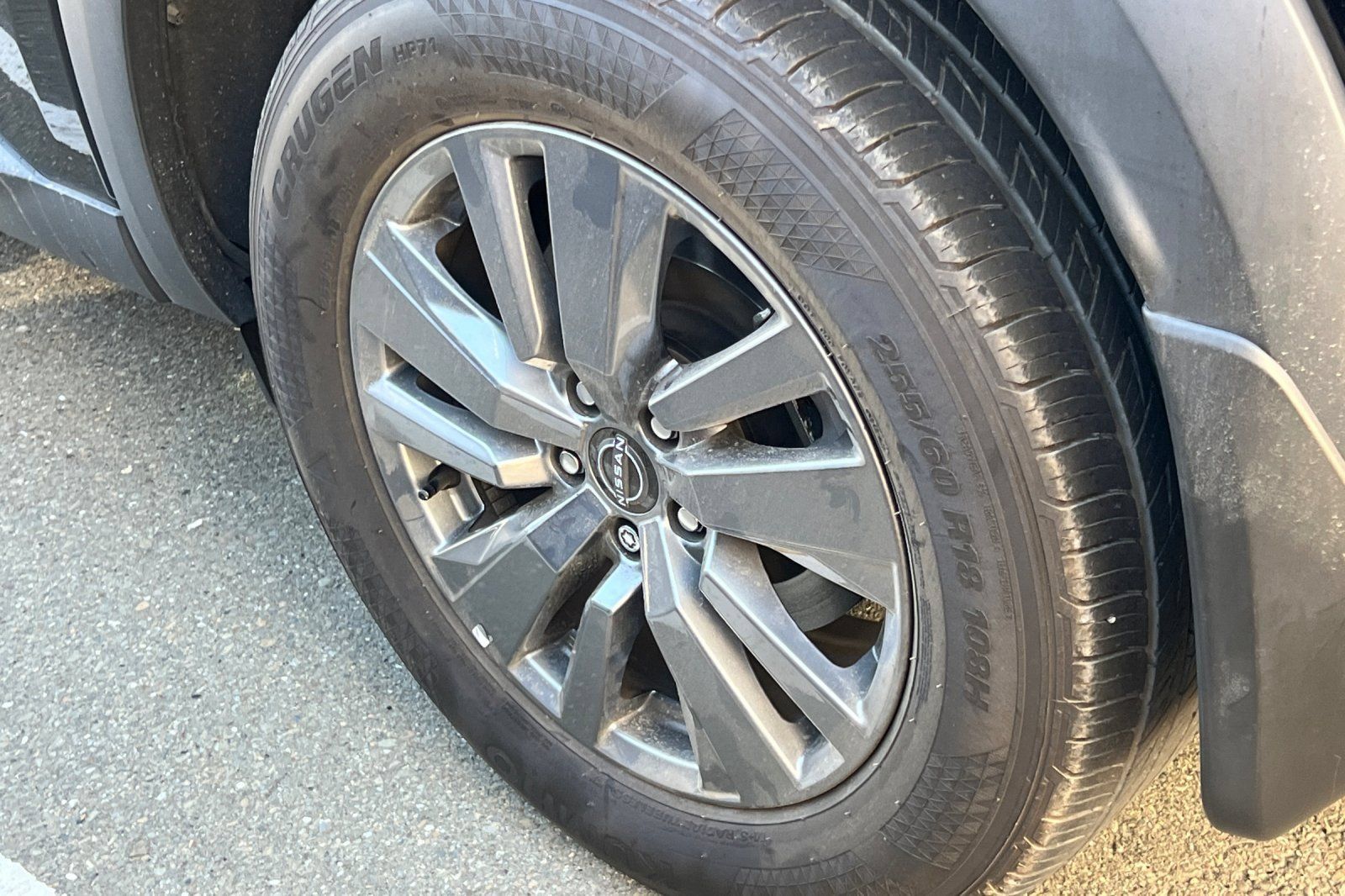 Certified 2025 Nissan Pathfinder SV FWD image 4