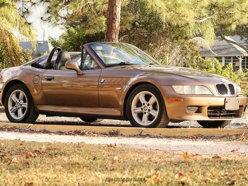 Used 2000 BMW Z3 2.5i image 12