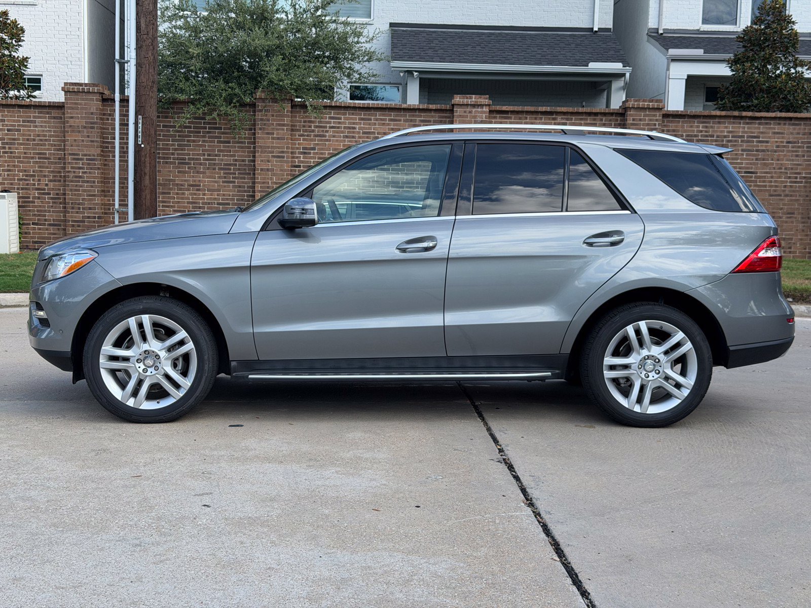Used 2015 Mercedes-Benz ML 350 4MATIC image 12