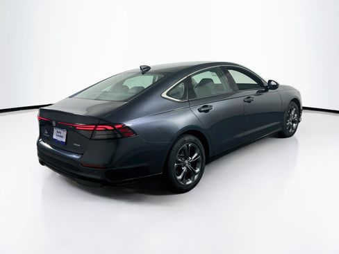 Used 2023 Honda Accord EX-L image 5