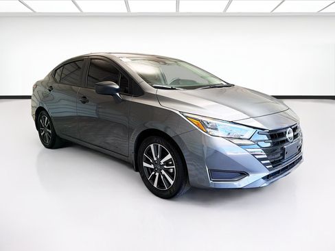 Used 2025 Nissan Versa S w/ S Plus Package FWD image 3