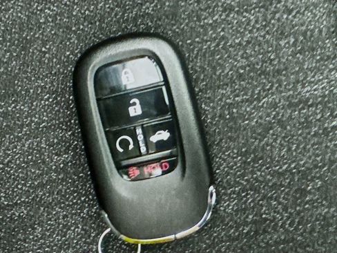 Used 2025 Honda Accord SE image 39