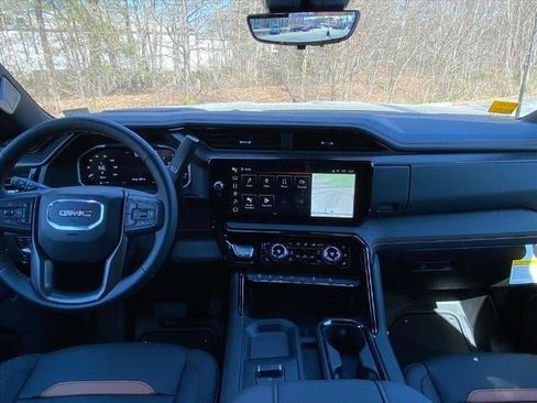 New 2026 GMC Sierra 2500 AT4 w/ AT4 Premium Plus Package image 16