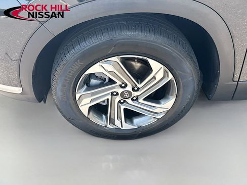 Used 2021 Hyundai Santa Fe SEL FWD image 25
