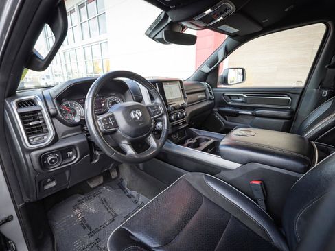 Used 2024 RAM 1500 Laramie image 12