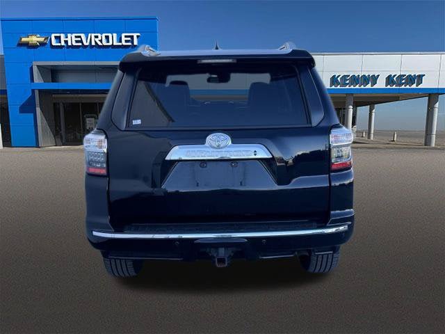 Used 2021 Toyota 4Runner Limited AWD/4WD image 9