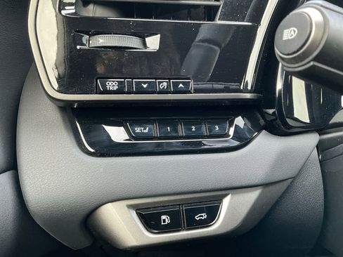 Used 2023 Lexus RX 350 Premium Plus image 25