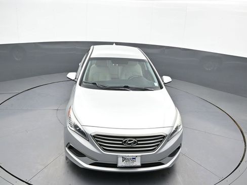 Used 2017 Hyundai Sonata SE image 34