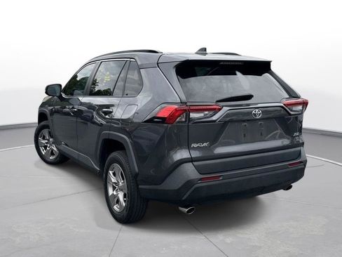 Used 2023 Toyota RAV4 XLE w/ Convenience Package FWD image 8