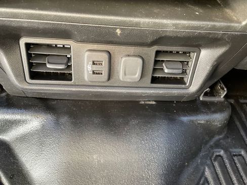 Certified 2022 GMC Sierra 2500 SLE w/ SLE Convenience Package image 20