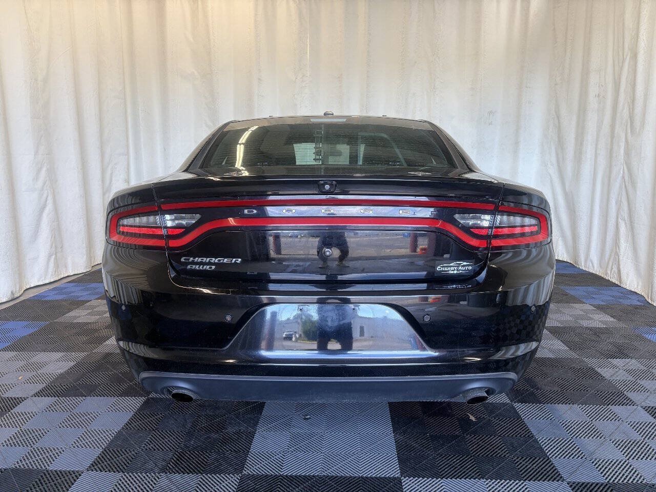 Used 2019 Dodge Charger Police w/ Street Appearance Group AWD/4WD image 8