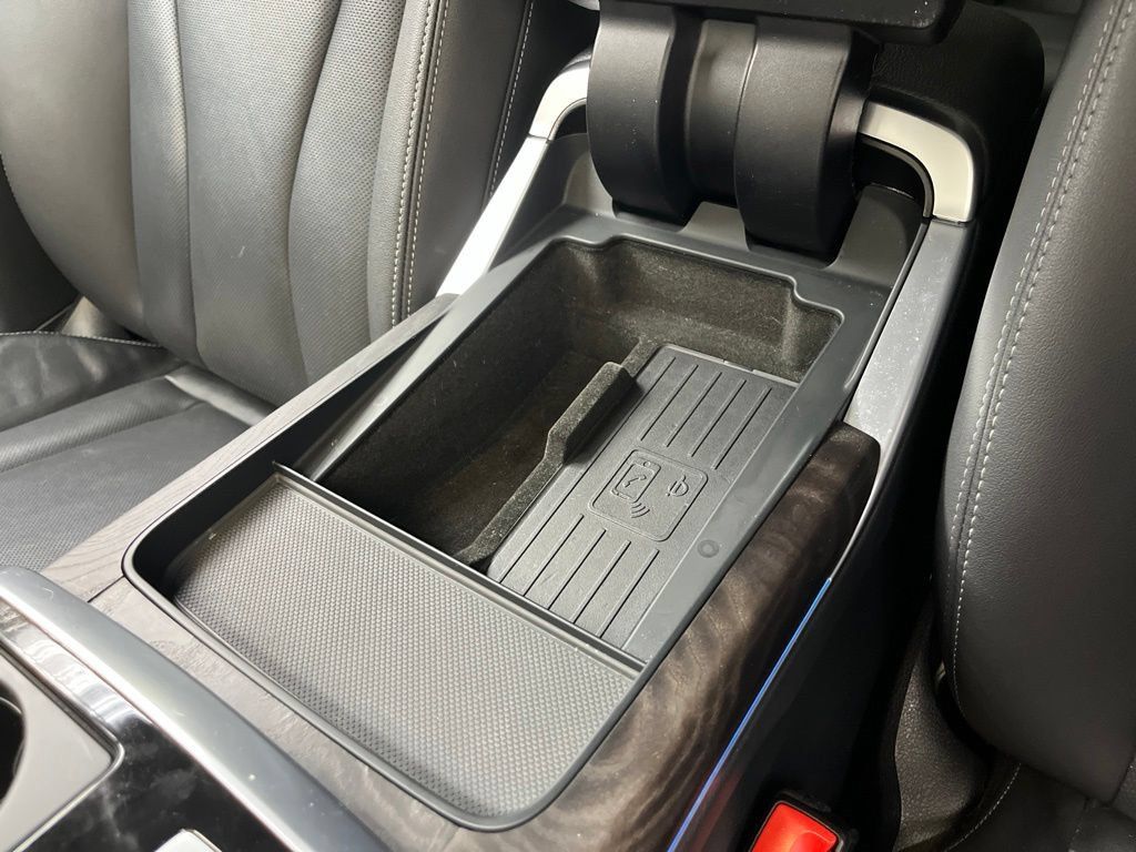 Used 2019 Audi Q8 Prestige AWD/4WD image 28