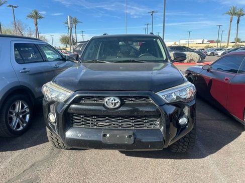 Certified 2019 Toyota 4Runner SR5 image 2