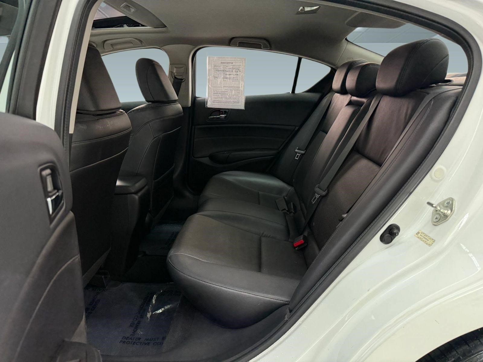 Used 2013 Acura ILX w/ Premium Package FWD image 21