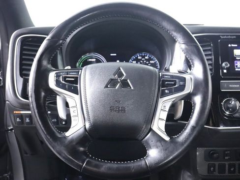 Used 2019 Mitsubishi Outlander GT AWD/4WD image 12