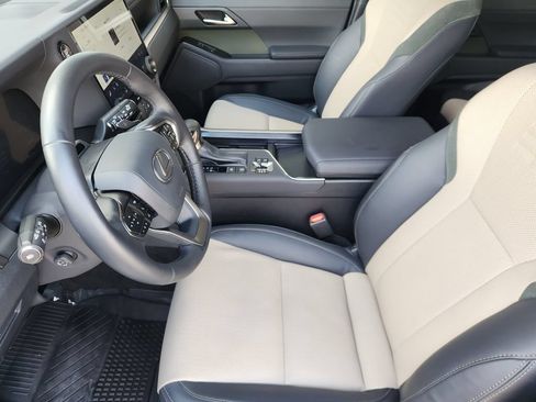 Certified 2024 Lexus GX 550 AWD/4WD image 13
