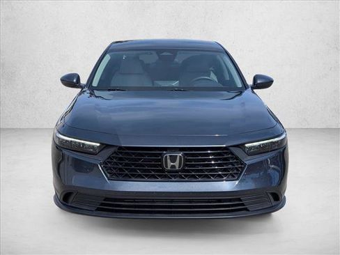Used 2023 Honda Accord LX image 2