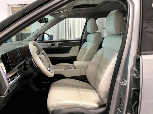 Used 2024 Hyundai Santa Fe Limited AWD/4WD image 10