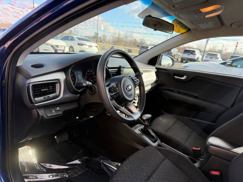 Used 2020 Kia Rio S image 12