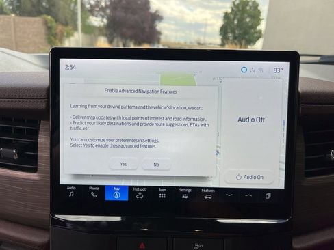 Used 2022 Ford Expedition Limited image 17