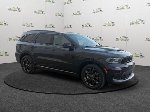 Used 2024 Dodge Durango R/T w/ Blacktop Package image 11