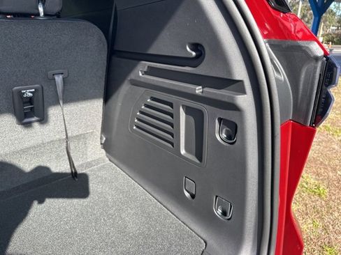 New 2026 Chevrolet Traverse LT w/ Enhanced Driving Package image 50