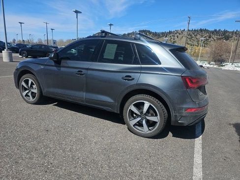 Used 2023 Audi Q5 2.0T Prestige w/ Prestige Package image 6