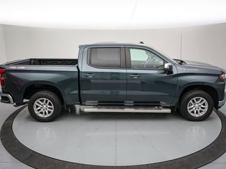 Used 2021 Chevrolet Silverado 1500 LT AWD/4WD video 3