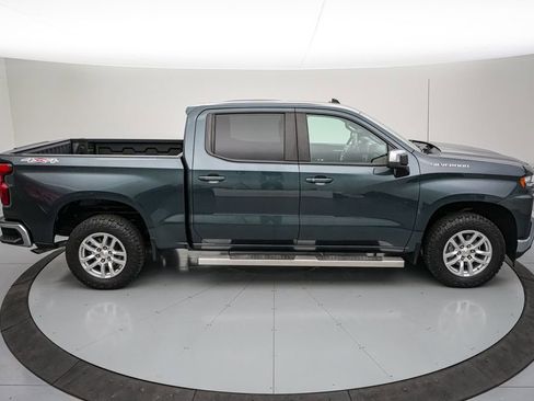 Used 2021 Chevrolet Silverado 1500 LT AWD/4WD image 3