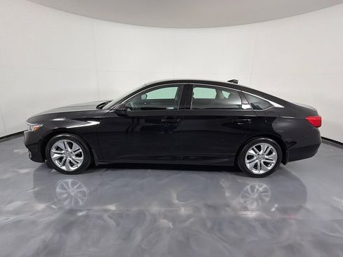 Used 2018 Honda Accord LX image 7