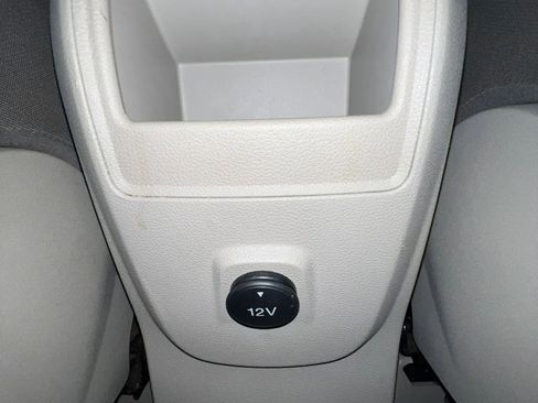 Used 2013 Ford Escape SE FWD image 17